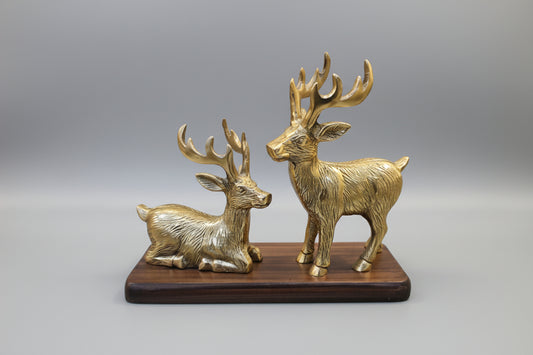 "Deer Friends" Table Figurine - Symbolic Gift for Best Friends